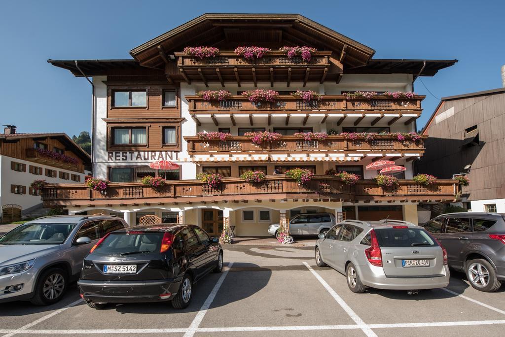 Alpenrose Hotel Zöblen